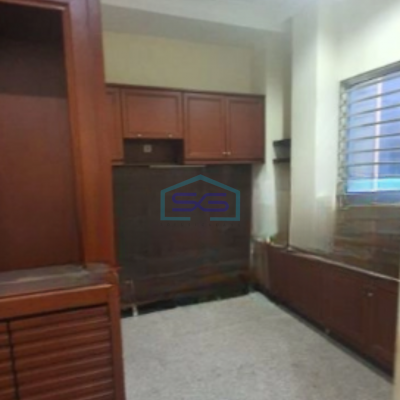 Disewakan Ruko Ada Lift Luas Tanah  150 m² Lokasi Mangga Dua Jakarta Barat