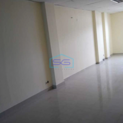 Disewakan Ruko Luas Tanah 110 m² Lokasi Tepi Jalan Raya Cideng Jakarta Pusat