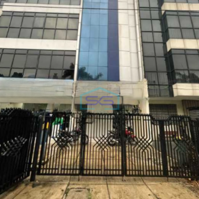 Disewakan Ruko Luas Tanah 110 m² Lokasi Tepi Jalan Raya Cideng Jakarta Pusat