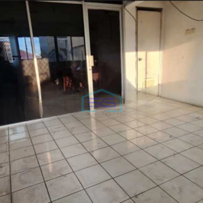 Dijual Ruko Luas Bangunan  220 m² di Tambora Jakarta Barat Siap Pakai