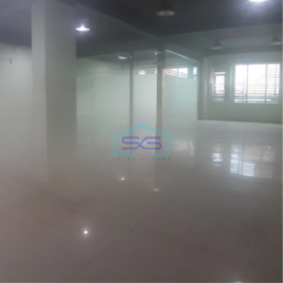 Dijual Ruko Rapi Hadap Jalan Raya Lokasi Bandengan Jakarta Utara