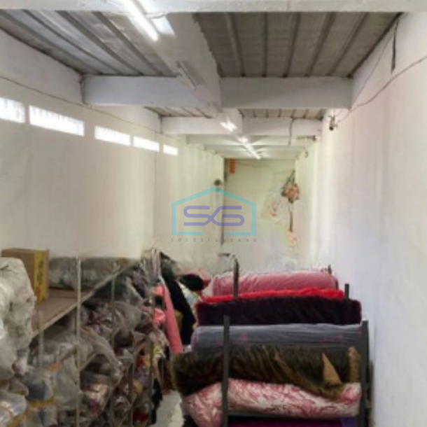 Dijual  Ruko Luas Bangunan 900 m² Lokasi Tambora Jakarta Barat-1