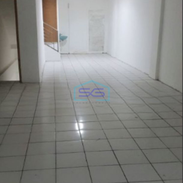 Dijual Ruko Luas Tanah 243 m² Lokasi di Pluit Jakarta Utara-2