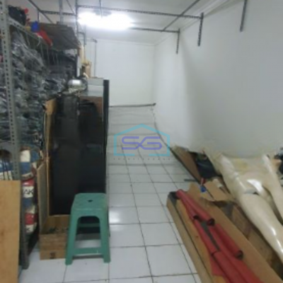 Dijual Ruko Luas Bangunan  220 m² Lokasi di Penjaringan Jakarta Utara