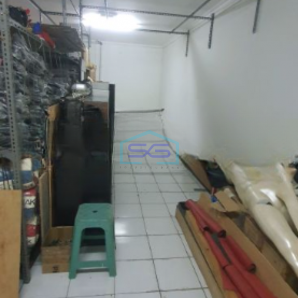 Dijual Ruko Luas Bangunan  220 m² Lokasi di Penjaringan Jakarta Utara-1