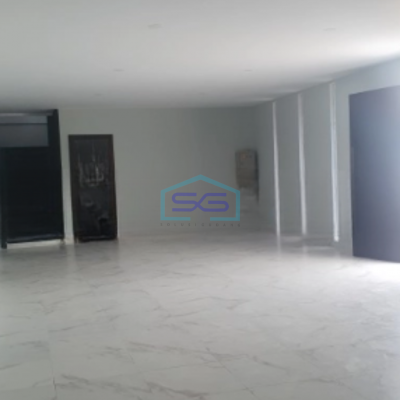 Dijual Gudang Luas Tanah 4000 m² Lokasi Tangerang Ada Loading Dock