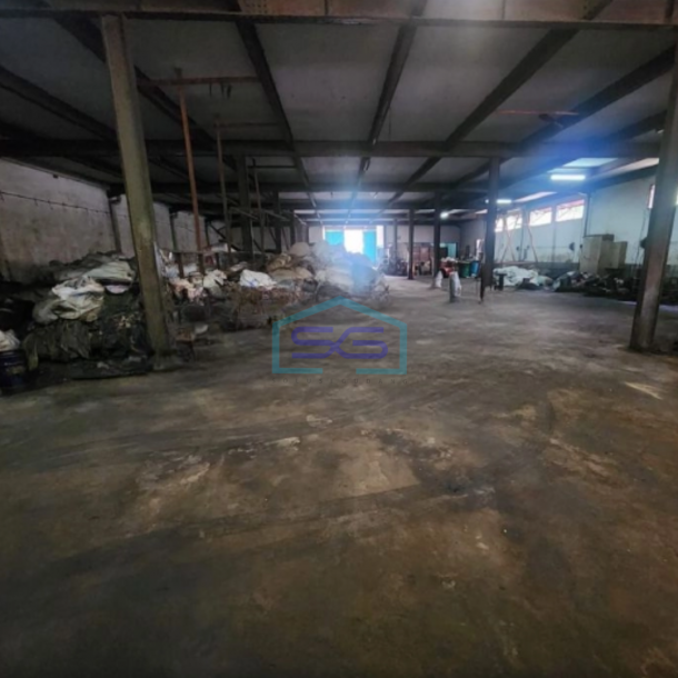 Dijual Gudang Akses Container Luas Tanah  1925 m² di Cengkareng Jakarta  Barat-2