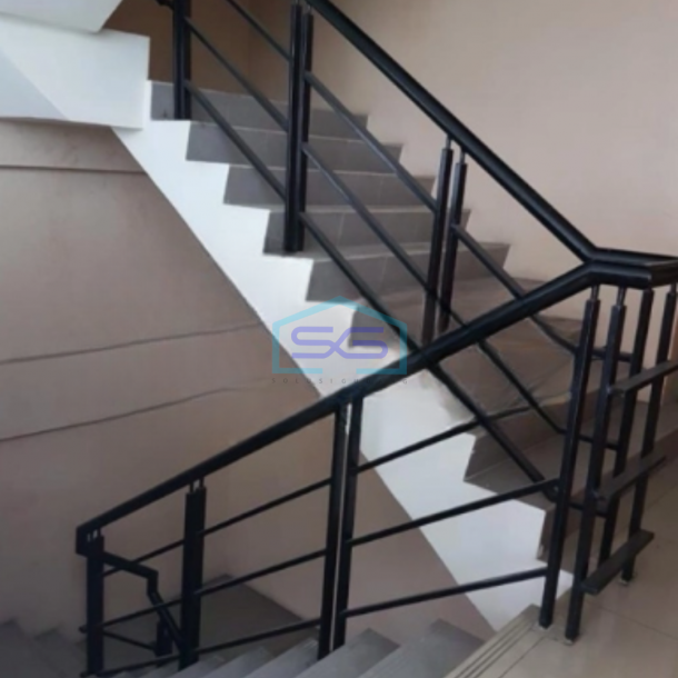 Dijual Ruko Luas Bangunan  1464 m² di Jembatan Besi Jakarta Barat-2