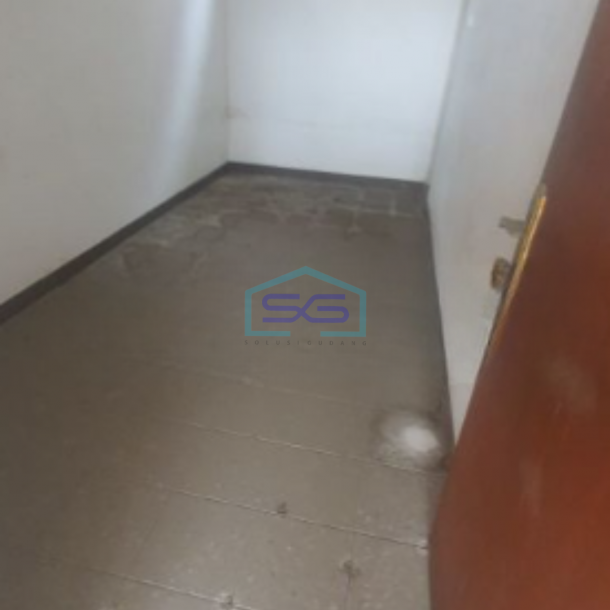 Dijual Ruko Luas Bangunan  300 m² Lokasi di Pluit Jakarta Utara  Kondisi Bagus-2