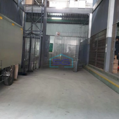Dijual Gudang Luas Tanah  1200 m² Lokasi di Dadap Tangerang