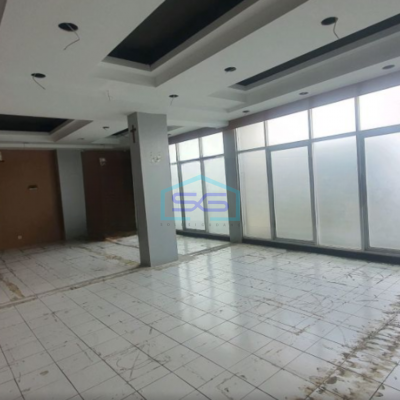 Disewakan Ruko Luas Tanah  111 m² Lokasi di Grogol Jakarta Barat