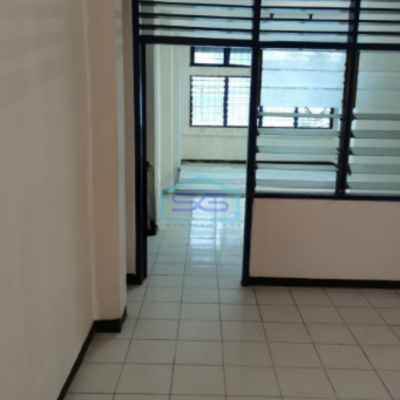 Disewakan Ruko Luas Bangunan 180 m² Lokasi di Jakarta Barat