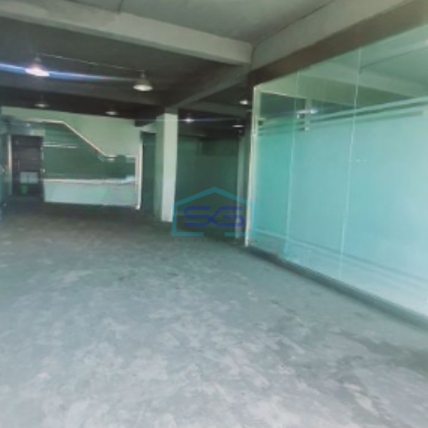 Disewakan Ruko Luas Tanah 144 m² Lokasi di Pluit Jakarta Utara-1