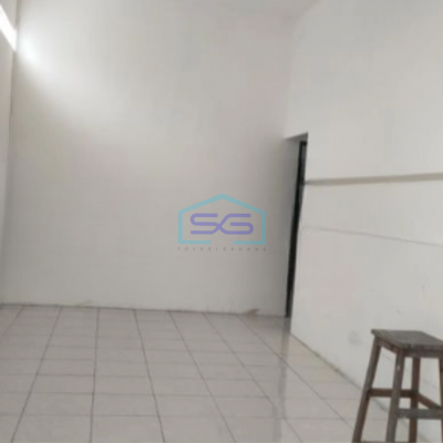 Dijual Ruko Luas Bangunan  240 m² di Pluit Jakarta Utara 3 Lantai