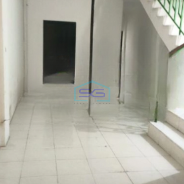 Dijual Ruko Luas Bangunan  240 m² di Pluit Jakarta Utara 3 Lantai-2