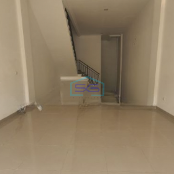 Disewakan Ruko Luas Bangunan 300 m² Lokasi di Pantai Indah Kapuk Jakarta Utara-2