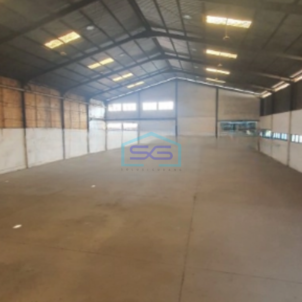 Disewakan Gudang Luas Tanah  1500 m² Lokasi di Pluit Jakarta Utara-1