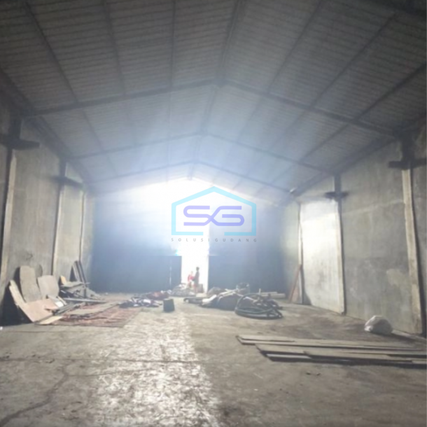 Disewakan Gudang Luas Tanah 330 m² Lokasi di Pluit Jakarta Utara-3