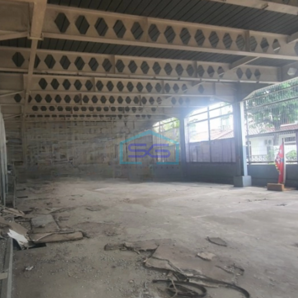 Disewakan Kantor Luas Bangunan 1080 m² Lokasi di Slipi Jakarta Barat-1