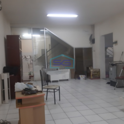 Disewakan Ruko Luas Tanah 153 m2 Lokasi di Grogol Jakarta Barat