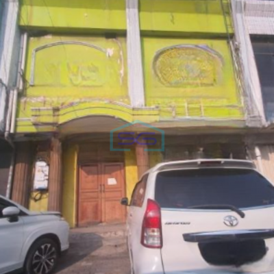 Disewakan Ruko Luas Bangunan 1224 m² Lokasi di Penjaringan Jakarta Utara