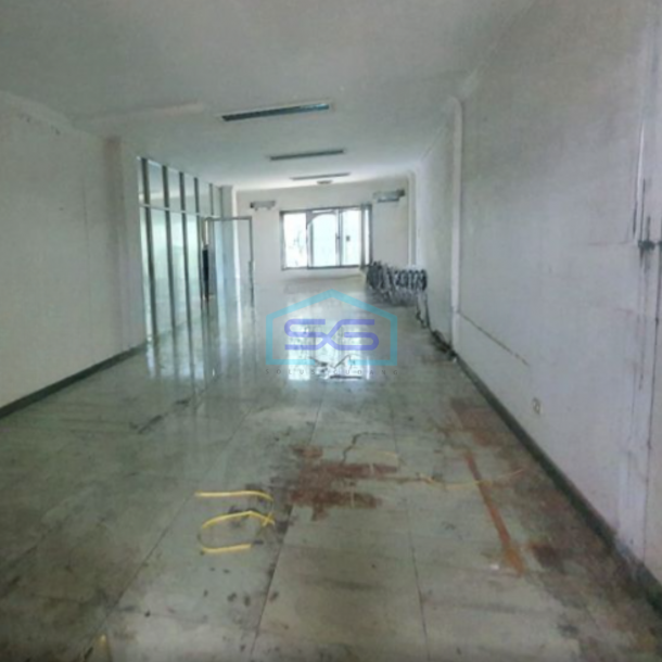 Disewakan Ruko Luas Tanah  150 m² Lokasi di Pluit Jakarta Utara-3