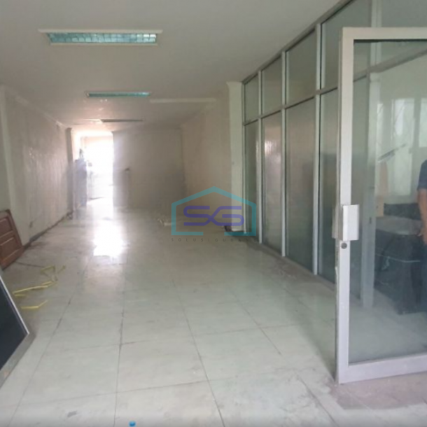 Disewakan Ruko Luas Tanah  150 m² Lokasi di Pluit Jakarta Utara-2