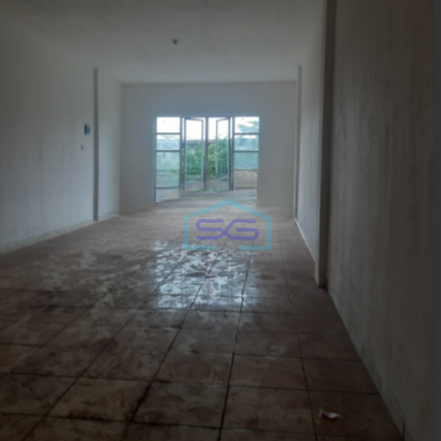 Disewakan Ruko 3 Lantai Luas Bangunan 180 m² Lokasi di Jakarta Barat