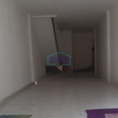 Disewakan Ruko 3 Lantai Luas Bangunan 180 m² Lokasi di Jakarta Barat