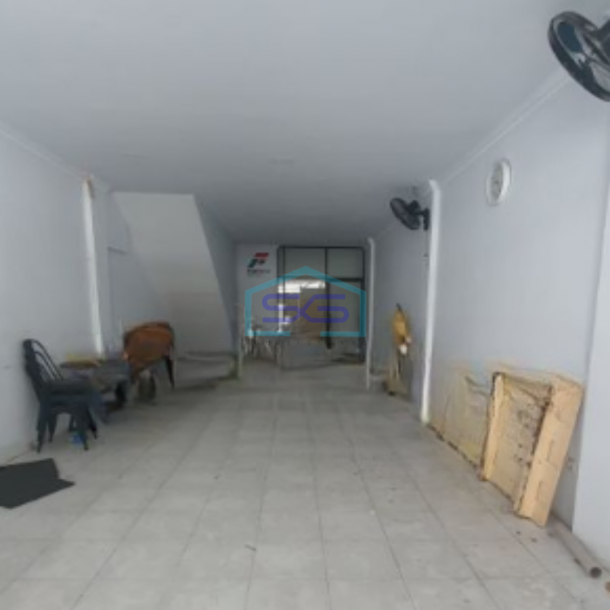 Disewakan Ruko Luas Bangunan  250 m² di Jakarta Utara-2