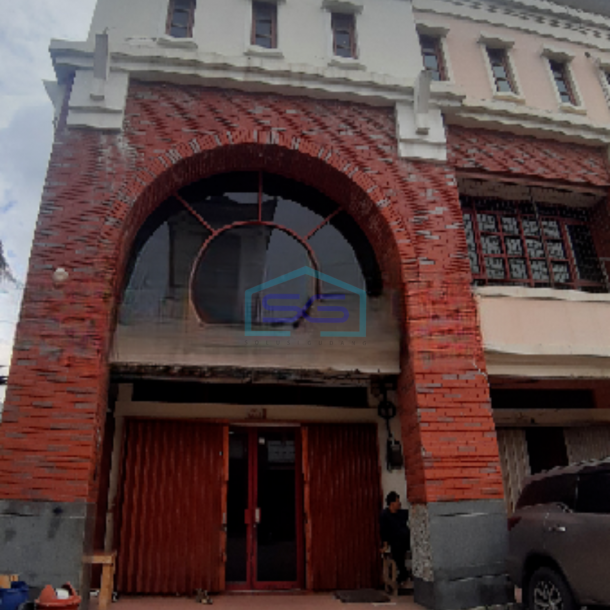 Dijual Ruko Lokasi di Pluit Jakarta Utara Luas Bangunan  250 m²-1