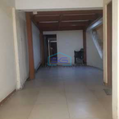 Disewakan Ruko Luas Bangunan  320 m² Lokasi di Tambora Jakarta Barat