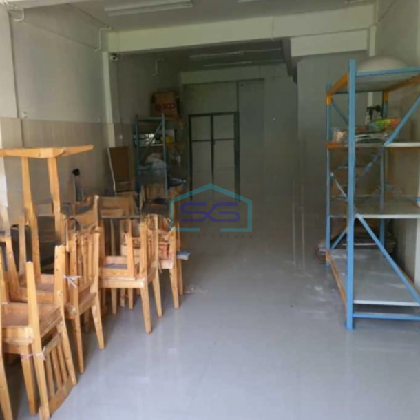 Dijual Ruko Luas Bangunan  550 m² di Kapuk Muara Jakarta Utara-1