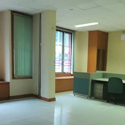 Disewakan Ruko Luas Bangunan  450 m² Lokasi di Pluit Jakarta Utara