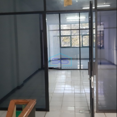 Disewakan Ruko Lokasi Strategis Luas Bangunan 204 m² di Jakarta Utara