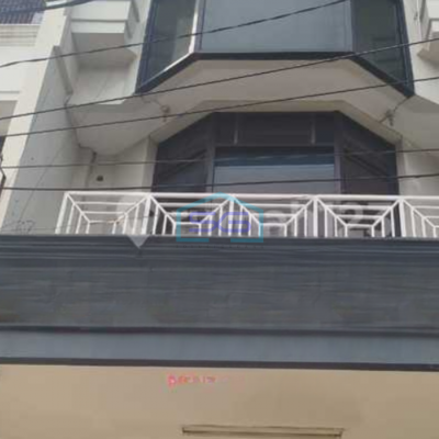 Dijual Ruko Area Parkir Luas Lokasi di Pluit Jakarta Utara Luas Bangunan 300 m²