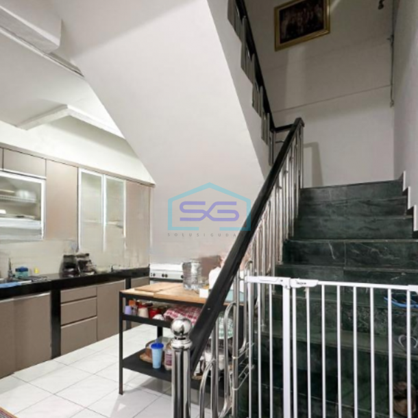 Dijual Ruko Luas Bangunan  350 m² Lokasi Bebas Banjir di Jakarta Utara-2