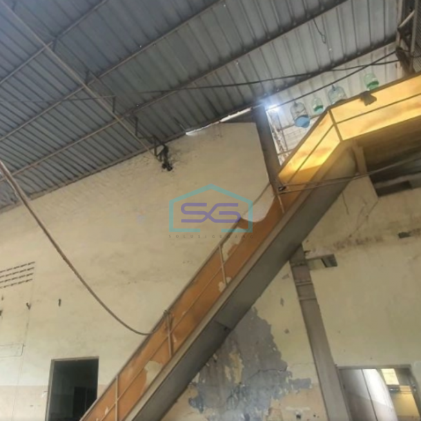 Disewakan Gudang Luas Bangunan 2500 m² Lokasi di Pluit Jakarta Utara-3