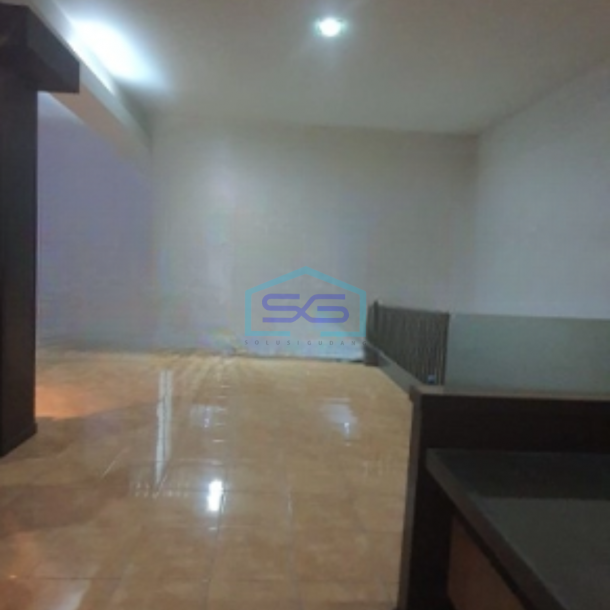 Dijual Ruko Luas Bangunan 600 m² di Teluk Gong Jakarta Utara-4