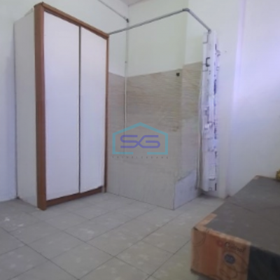 Dijual Ruko Luas Bangunan 180 m² di Tambora Jakarta Barat-2