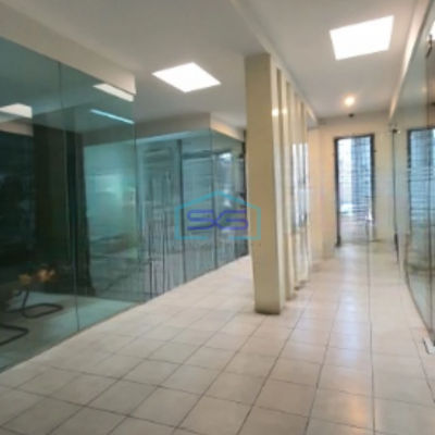 Dijual Ruko Gandeng Luas Bangunan 360 m² di Pluit Jakarta Utara