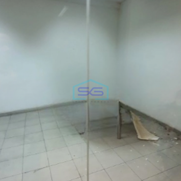 Dijual Ruko Gandeng Luas Bangunan 360 m² di Pluit Jakarta Utara-1