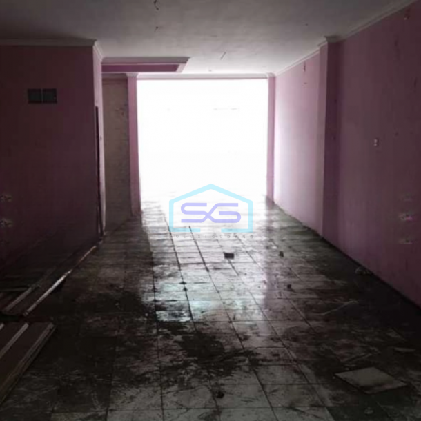 Dijual Ruko 3 Lantai Luas Bangunan  180 m² di Bintara Bekasi-1