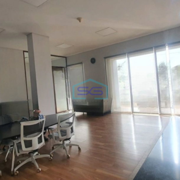 Dijual Ruko Luas Bangunan  1000 m² di Jalan raya Pantai Indah Kapuk Jakarta Utara-2