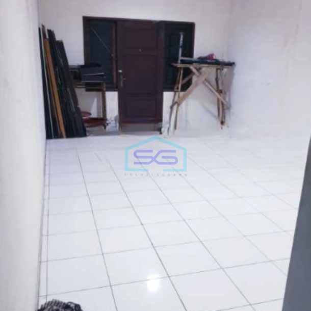 Dijual Ruko Luas Bangunan 360 m² di Teluk Gong Jakarta Utara-1