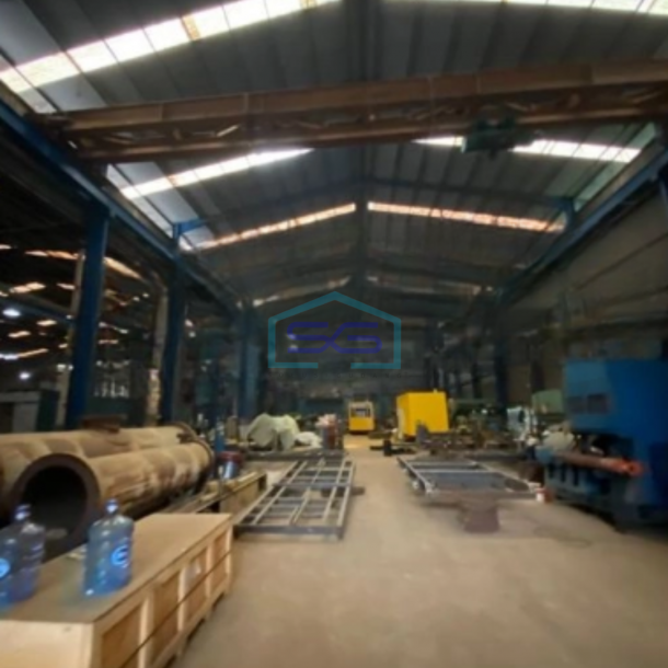 Dijual Gudang Akses Container Luas Bangunan 2500 m²di Cilodong Depok-3