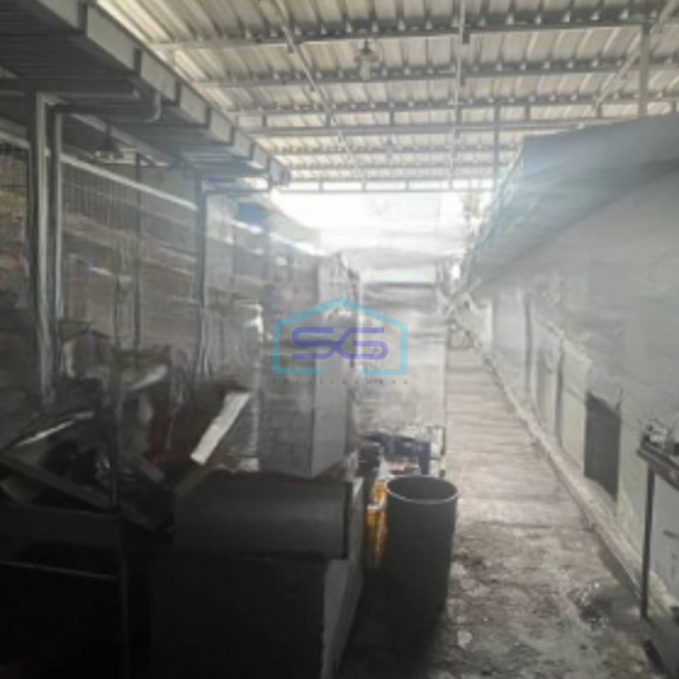 Dijual Gudang Ada Lift Barang Luas Bangunan 1000 m² di Pantai Indah Kapuk Jakarta Utara-2