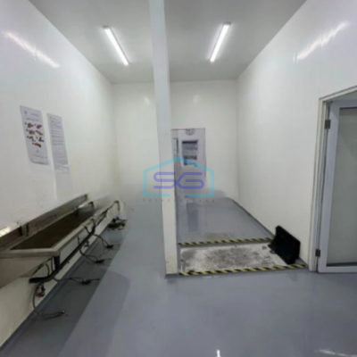 Dijual Gudang Akses Container Luas Bangunan  1100 m² di Dadap Tangerang Ada Kantor