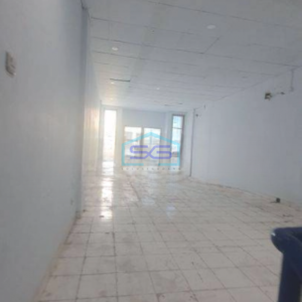 Disewa Ruko 4lantai hadap timur dalam komplek dekat toll di Pluit Jakarta Utara-1