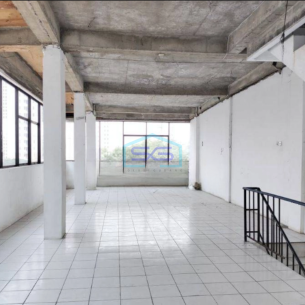Disewa Ruko hoek 4½lantai ramayana cengkareng Jakarta Barat-1